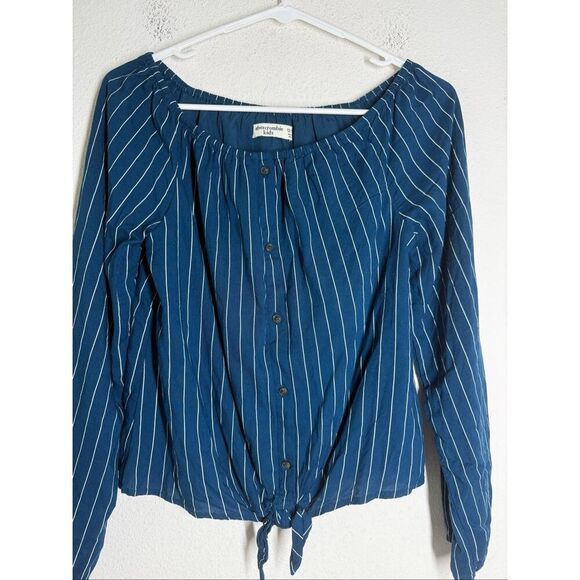 Abercrombie Kids Girls Open Shoulder Long Sleeve Blouse Blue Striped Size 13/14 - Picture 2 of 14